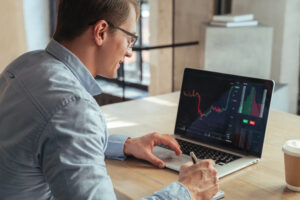 Apa itu Strategi Sniper Entry Forex