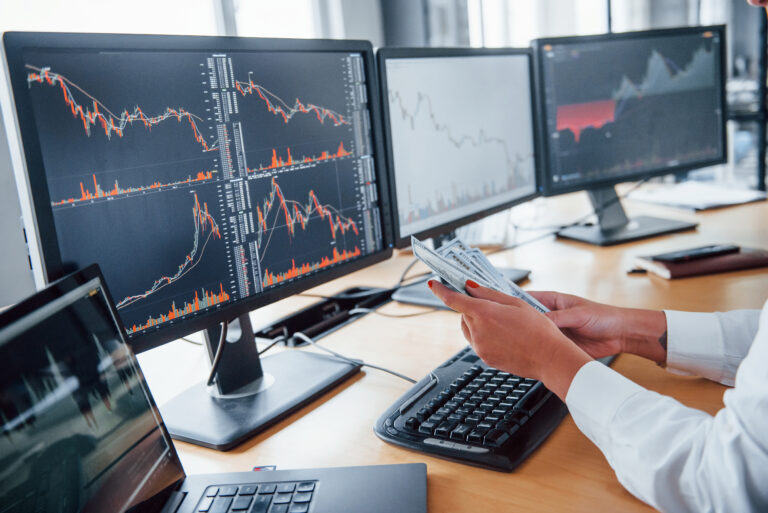 Strategi Smart Money Concepts Dalam Trading | HSB Investasi