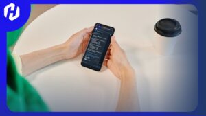 seorang trader berbagai informasi pasar di dalam telegram channel hsb investasi.