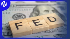 Peran Federal Reserve menjadikan Dolar Amerika mata uang cadangan dunia