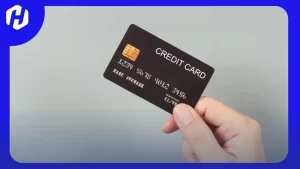 Black Card merujuk pada kartu kredit atau kartu debit eksklusif 